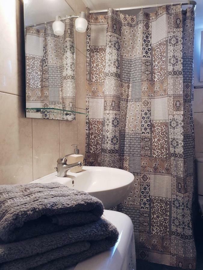 Nana Appartement Peraía